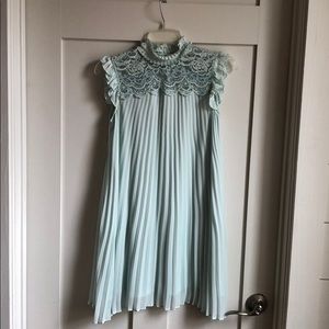 BB Dakota RSVP pleated dress